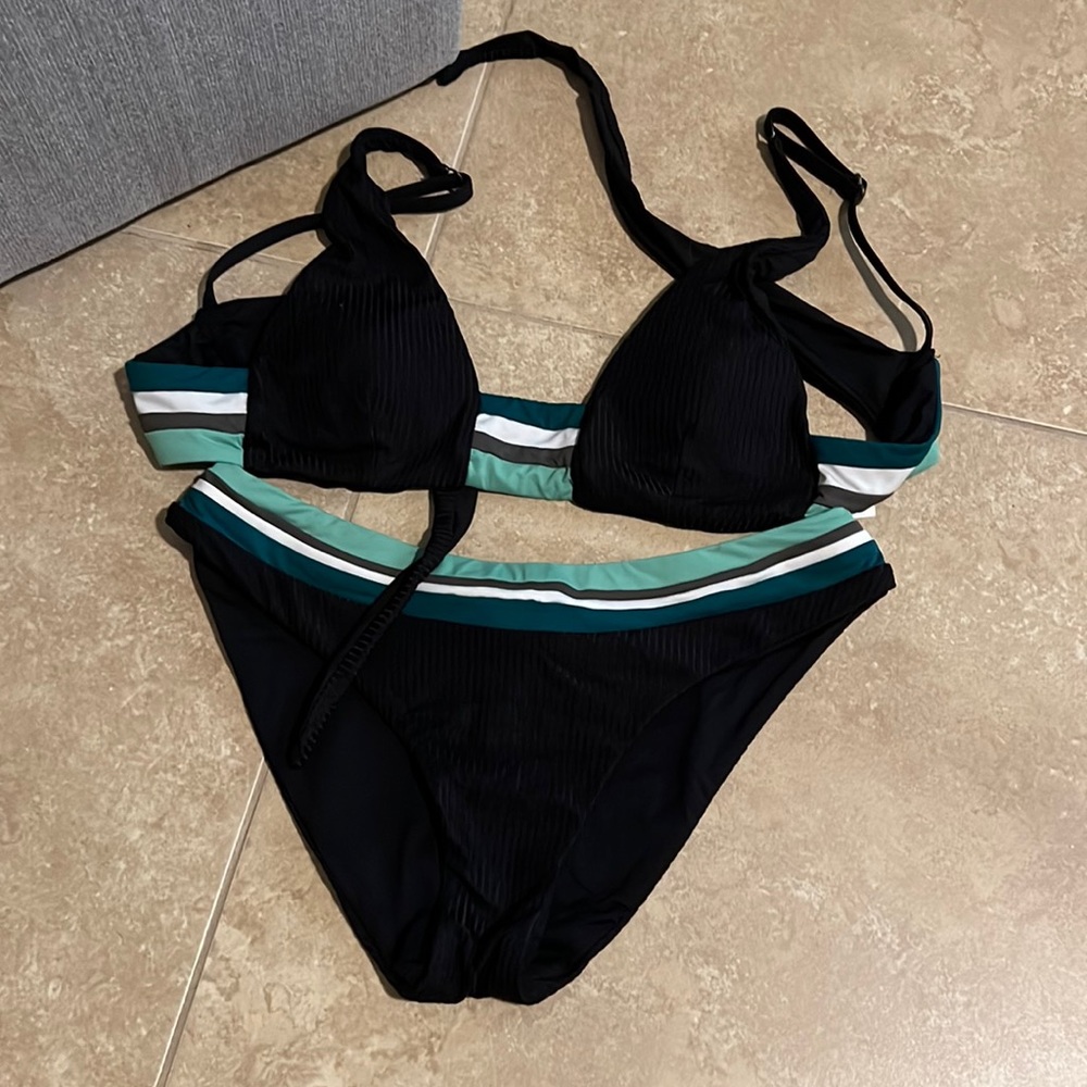 BECCA bikini set